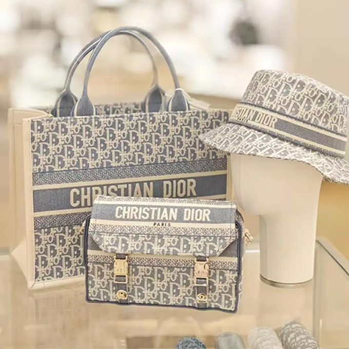 9a+ quality dior diorcamp messenger bag